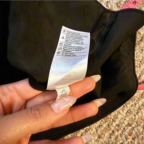 VINCE Satin A-Line Midi-Skirt in Black- Size Medium - Picture 10 of 12